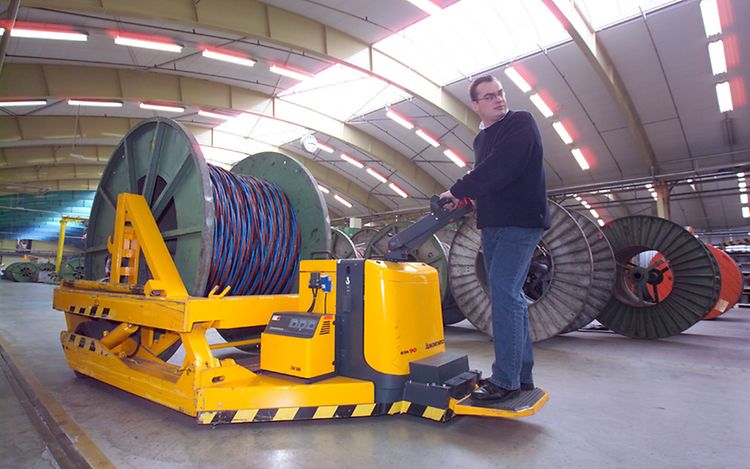 Content 电子技术特殊设计1解决方案